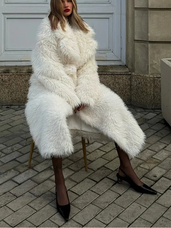 VALIERY FUR COAT