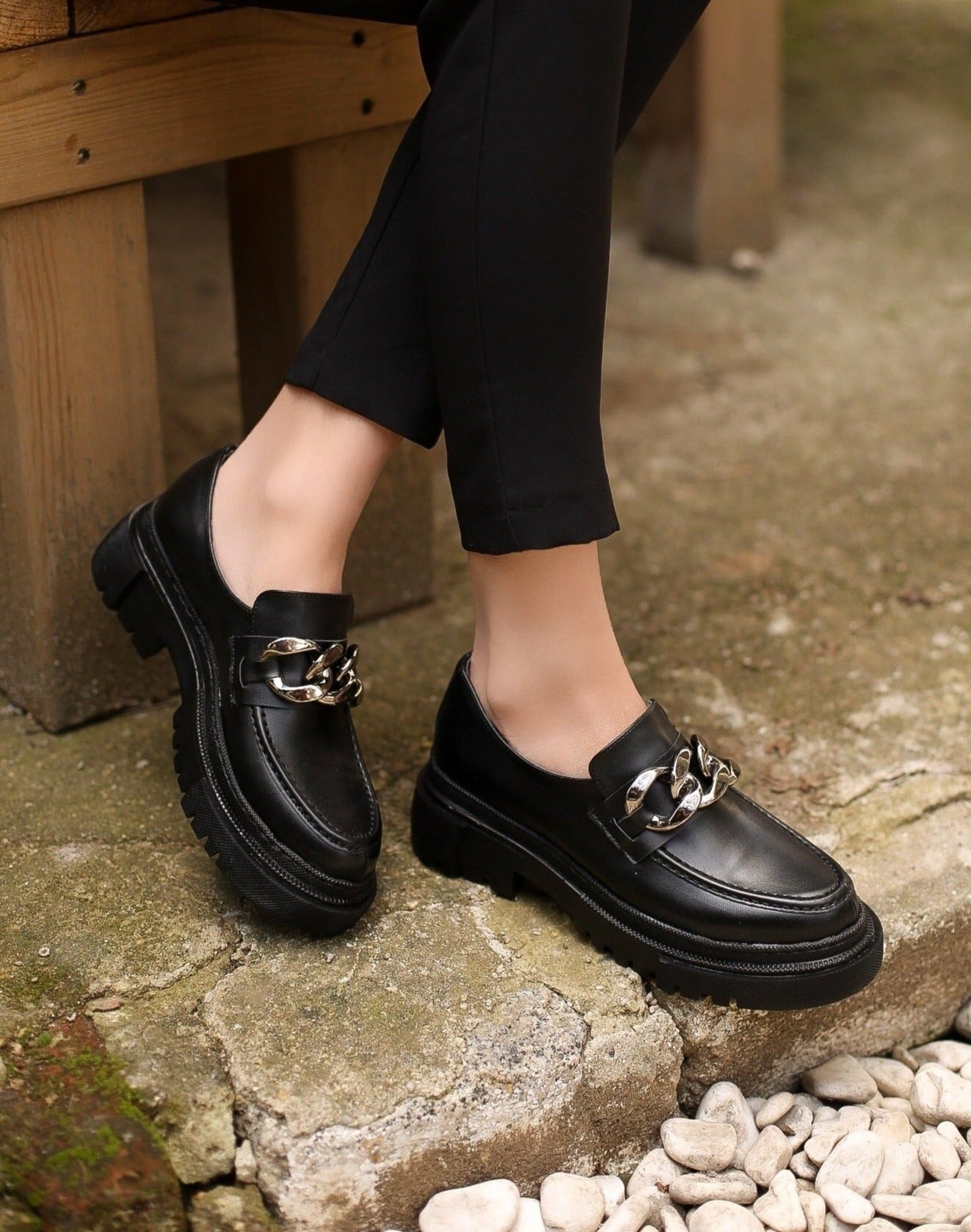 LEATHER LOAFERS DarkGlow